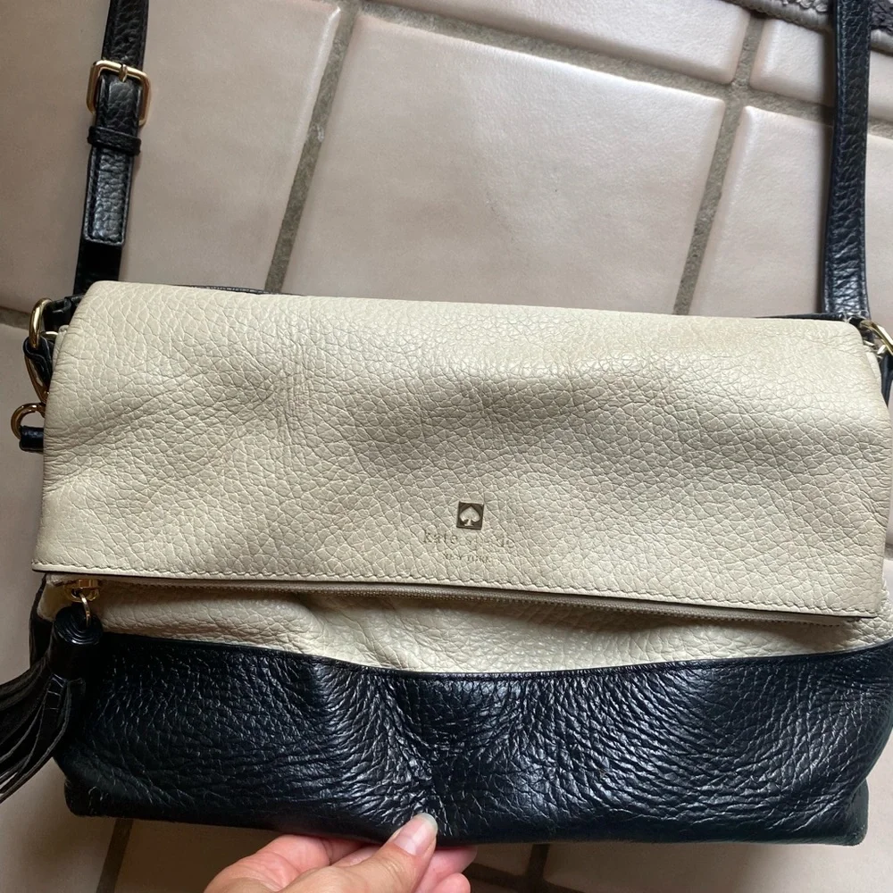 Kate Spade New York| Buttermilk & Black Carmen Southport Avenue Leather